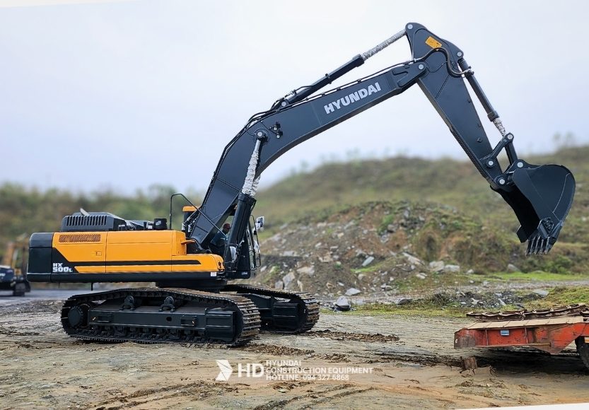 Máy xúc đào bánh xích Hyundai HX500L
