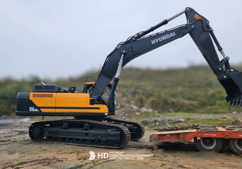 Máy xúc đào bánh xích Hyundai HX500L